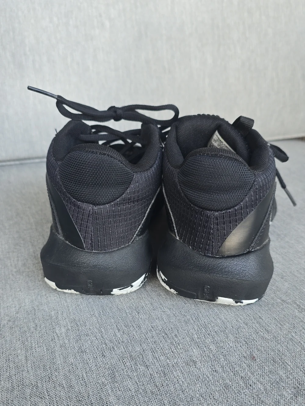 Under Armour Black Low-Top Training Sneakers
